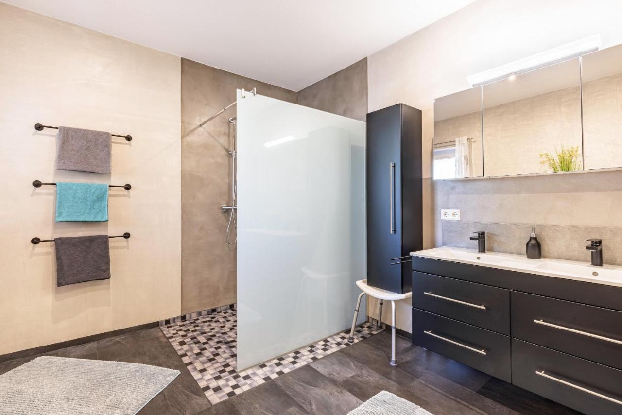 Fuer Traufgaengerle Apartment Albstadt Bagian luar foto
